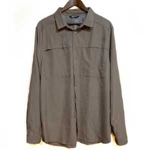 The North Face men’s button up